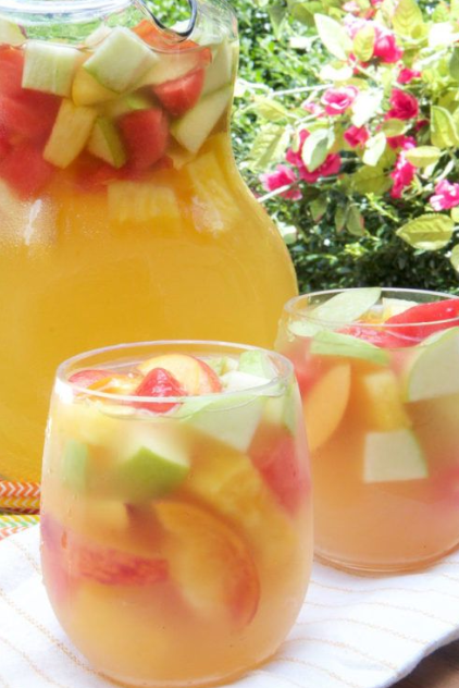 minuman segar fruit cocktail