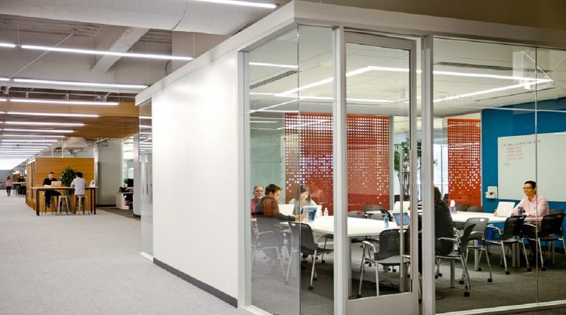 desain kantor minimalis