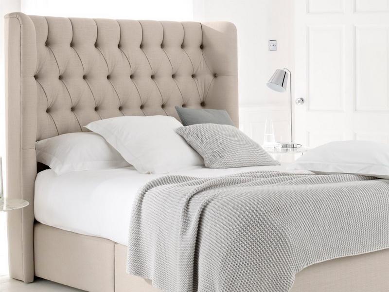 Headboard dari Karpet atau Kain