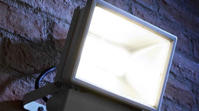 lampu sorot outdoor