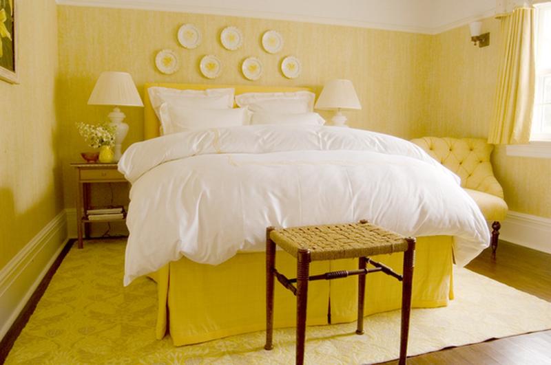 warna kuning kamar monokrom