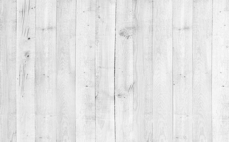 warna cat kayu creamy white