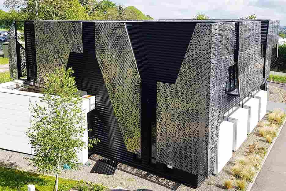 perforated metal untuk bangunan
