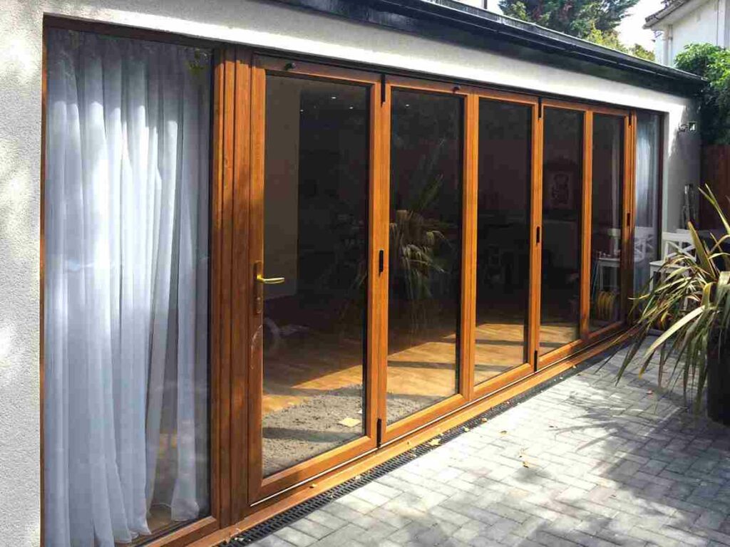 pintu kaca jogja