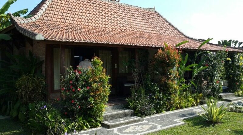 rumah klasik jawa sederhana
