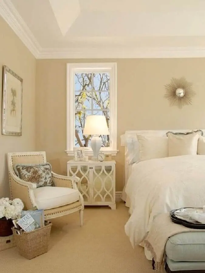 warna putih krem bikin interior elegan
