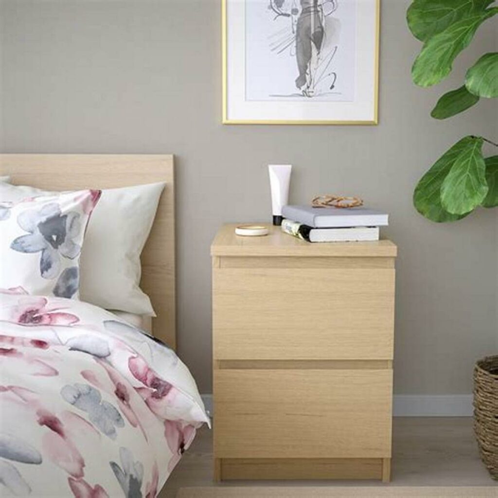 meja kamar minimalis 