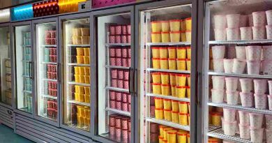 showcase freezer