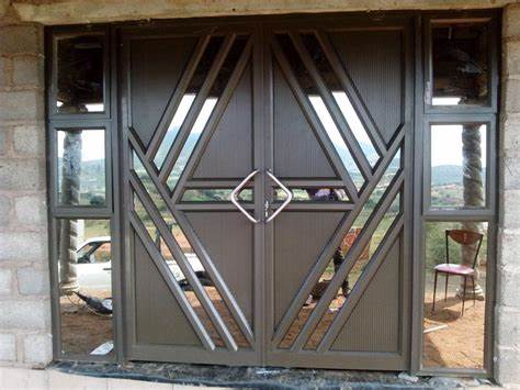 pintu aluminium 2 pintu bermotif