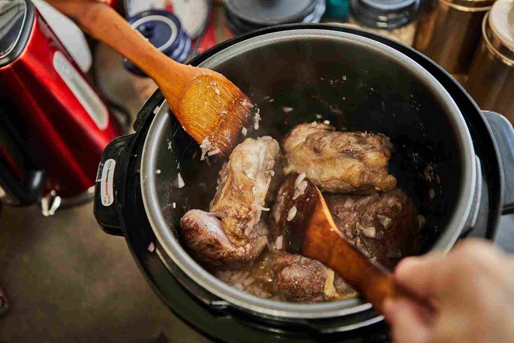 slow cooker untuk memasak daging 
